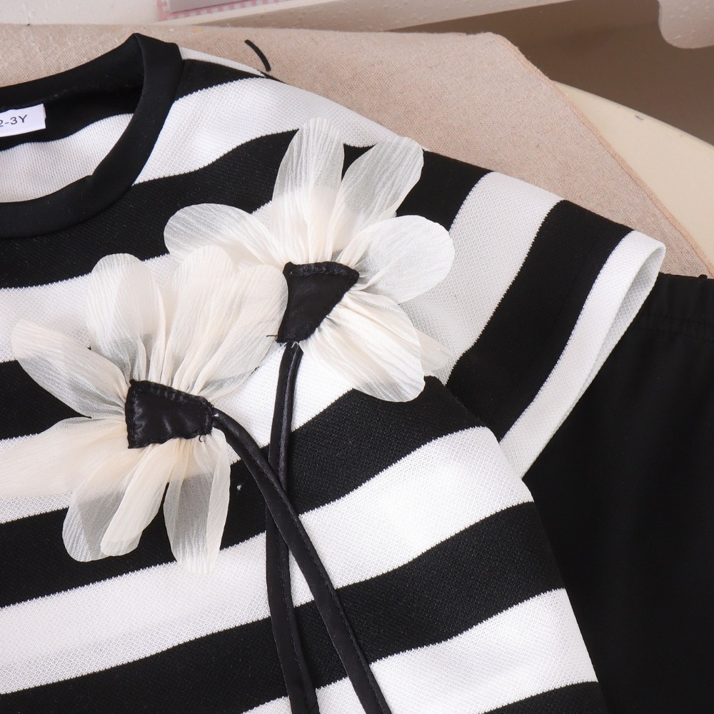 Nova Chegada: Conjunto Infanti - Monochrome Suit Set avaliação e preço