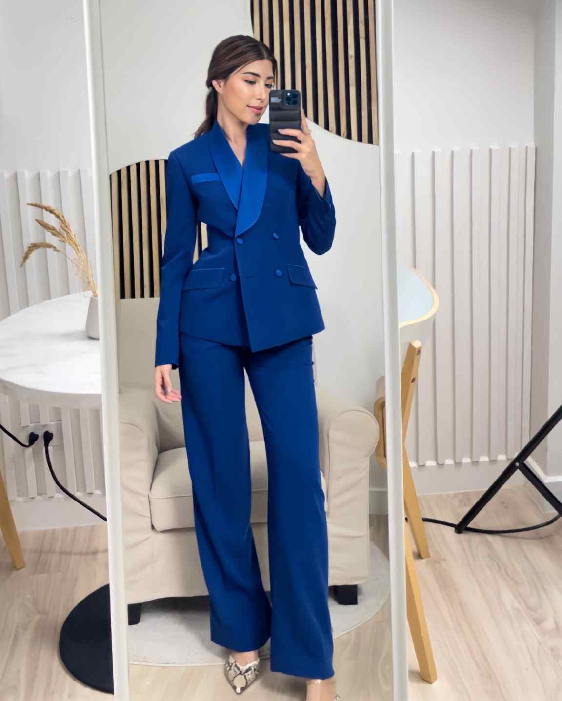 Conjunto de Jaqueta Azul Royal - Women Formal Wear With Tie avaliação e preço