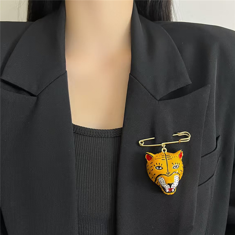 Elegante broche de tigre esmal - Women'S Formal Wear Suits avaliação e preço