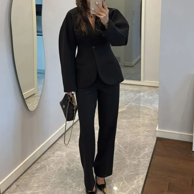 Novo Conjunto Feminino 2025: C - Women Formal Wear With Tie avaliação e preço
