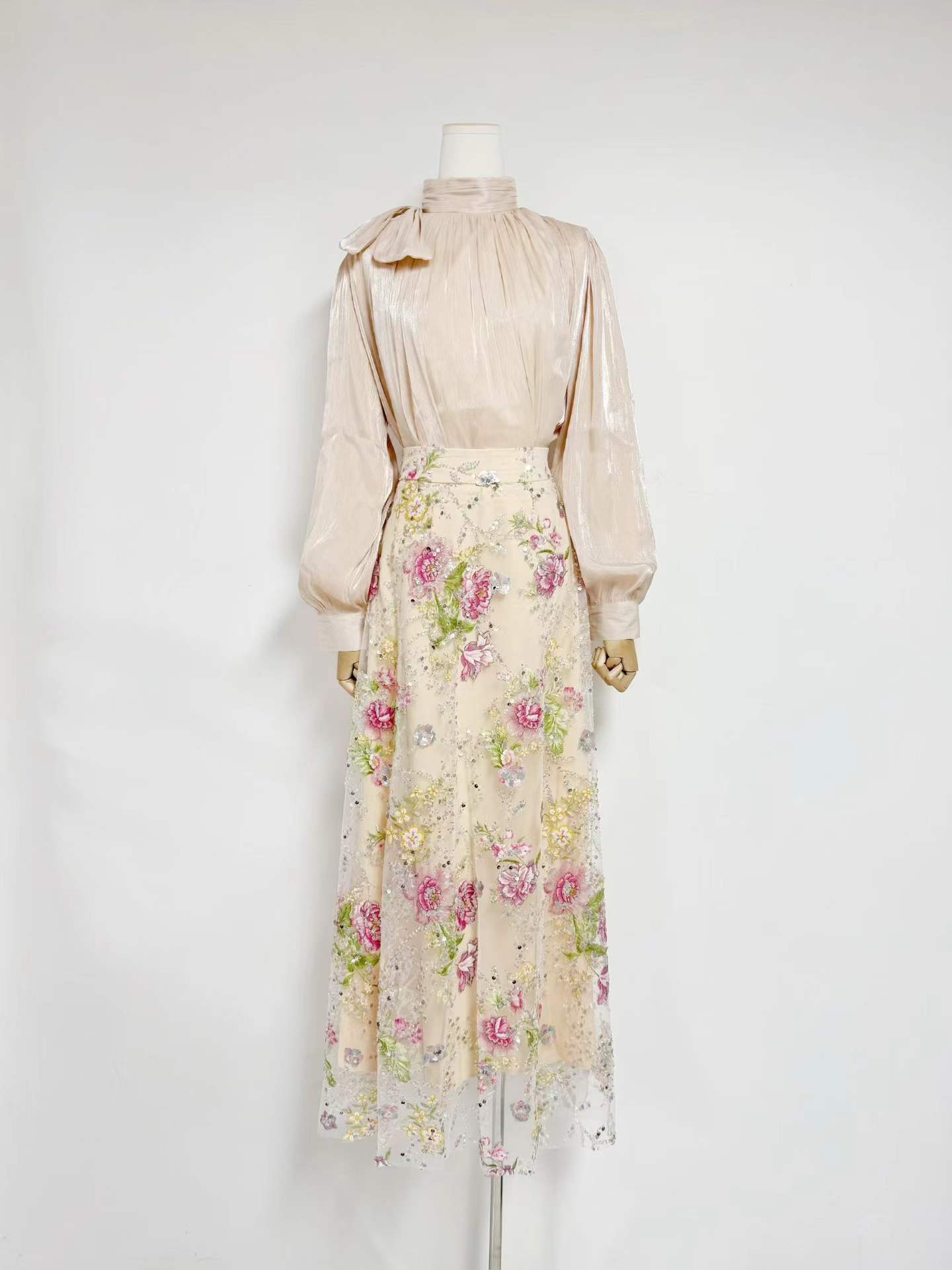 Conjunto Elegante e Chic VGH P - Women'S Formal Wear Suits avaliação e preço