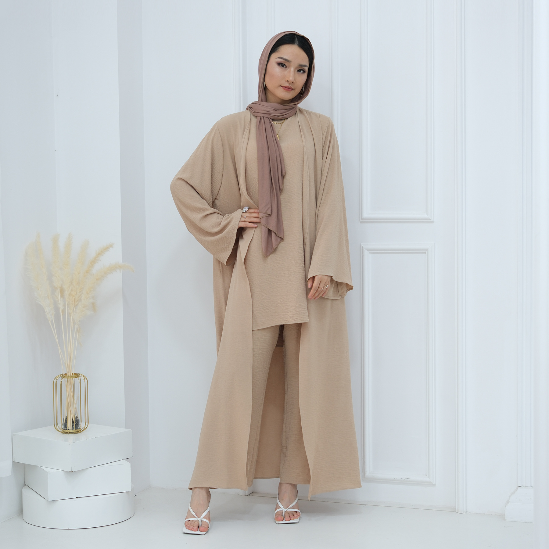 Conjunto Autêntico Contemporân - Monochrome Suit Set avaliação e preço