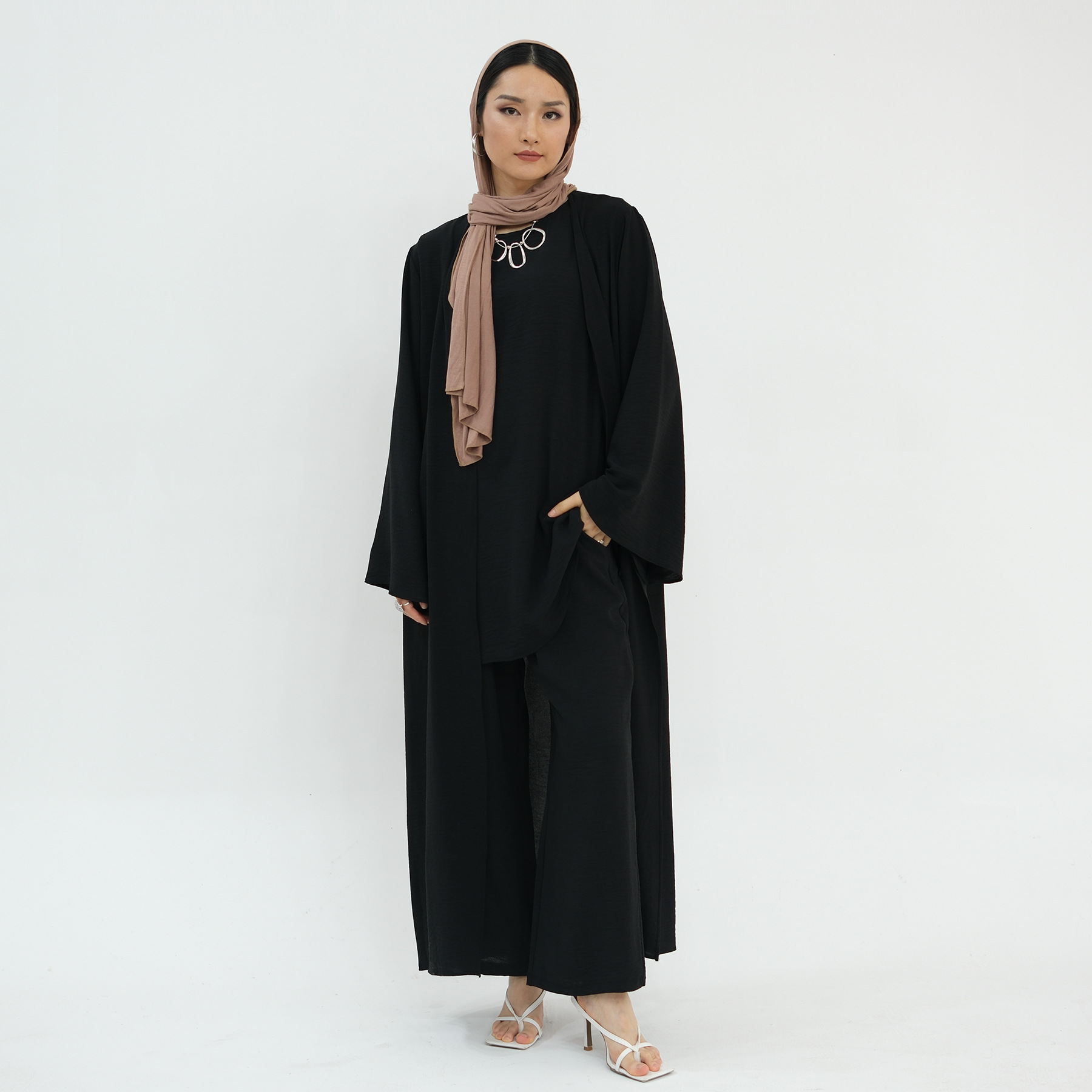 Conjunto Autêntico Contemporân - Monochrome Suit Set avaliação e preço