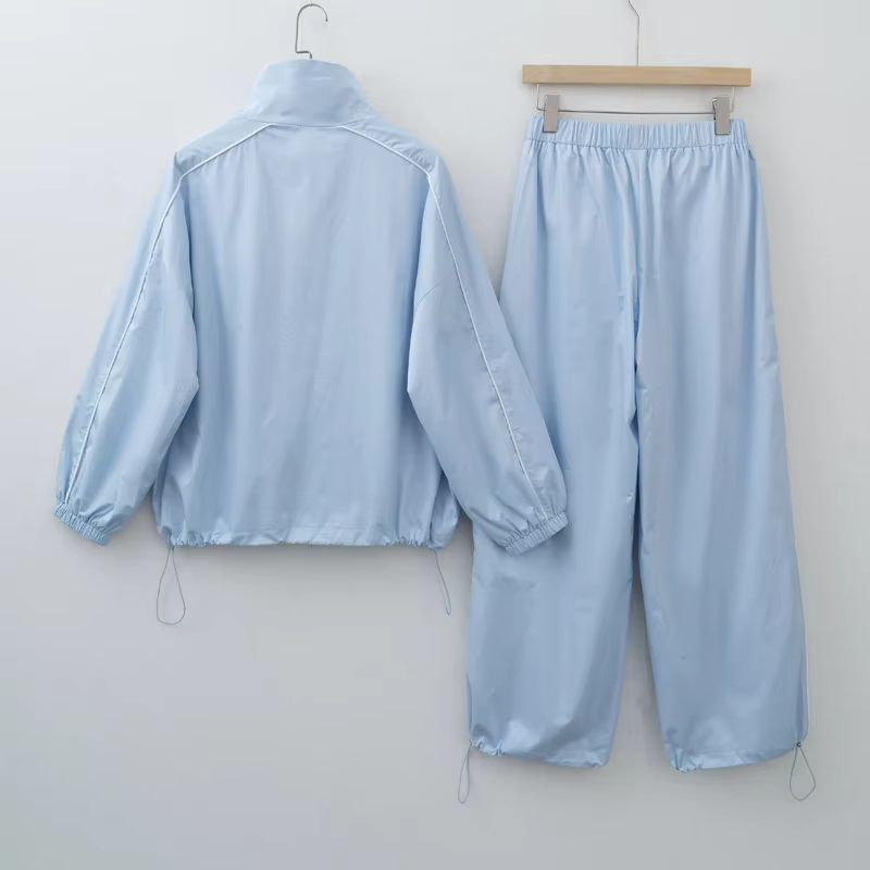 Conjunto de agasalho feminino  - Female Formal Wear avaliação e preço